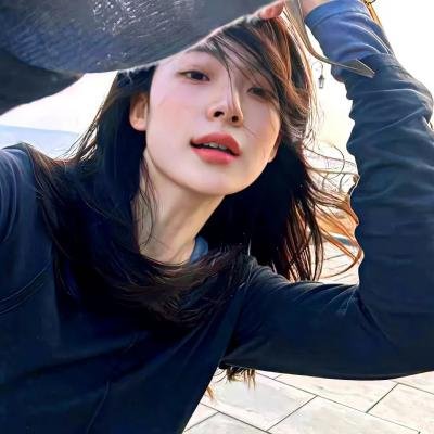 女人与英雄